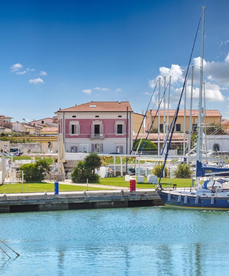 Villino Ermione Hotel Marina Di Pisa Exterior foto