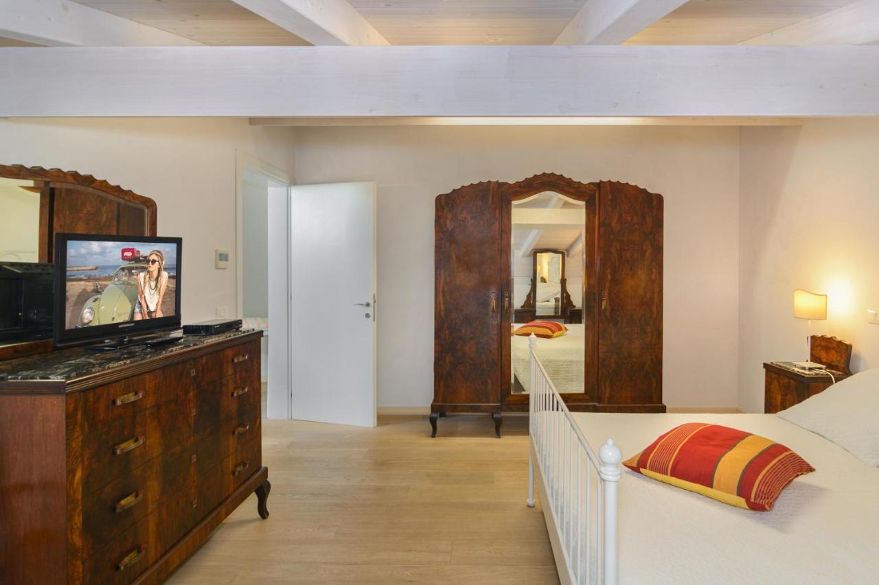 Villino Ermione Hotel Marina Di Pisa Exterior foto