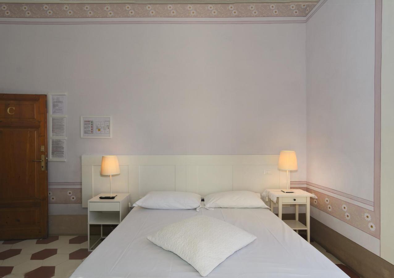 Villino Ermione Hotel Marina Di Pisa Exterior foto