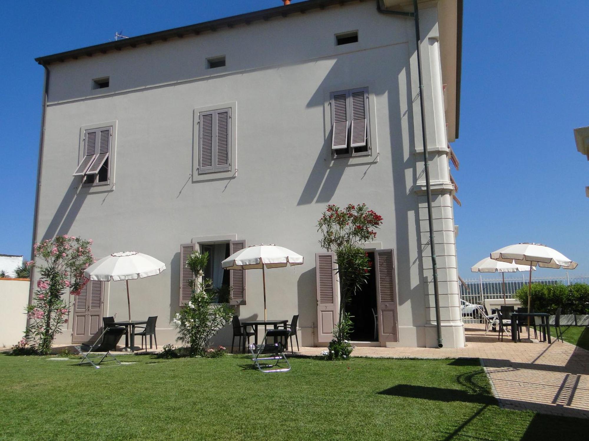 Villino Ermione Hotel Marina Di Pisa Exterior foto