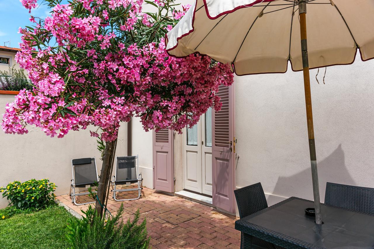 Villino Ermione Hotel Marina Di Pisa Exterior foto