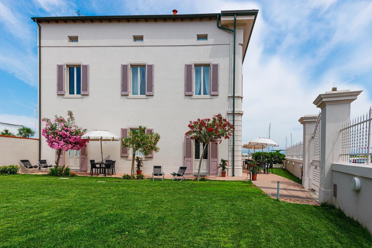 Villino Ermione Hotel Marina Di Pisa Exterior foto